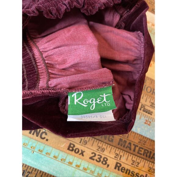 Roget Vintage 1960s Girls Red Velvet Elastic Waist Mini Skirt Size 6X USA - Picture 2 of 11